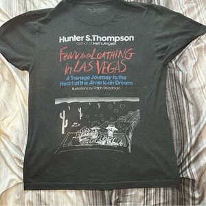 Fear and Loathing in Las Vegas Graphic T-Shirt size large